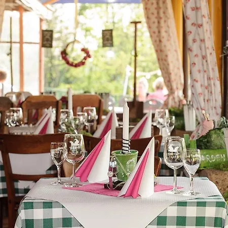 Ξενοδοχείο Merkurwald - Restaurant Wolpertinger