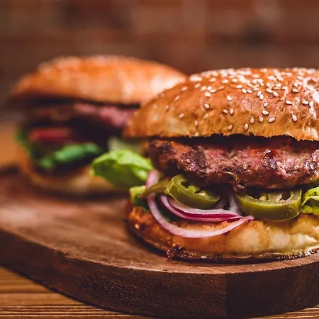 Merkurwald - Restaurant Wolpertinger 3*